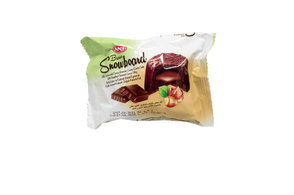 Кекс BRAWO SNOW BOARD с ореховым кремом покрытый шоколадом 50 гр.